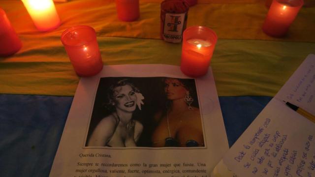 De Calle López Iboz a Calle La Veneno: la petición de los fans de la vedette