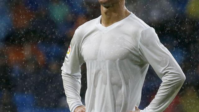 Cristiano Ronaldo durante el encuentro ante el Sporting de Gijón.