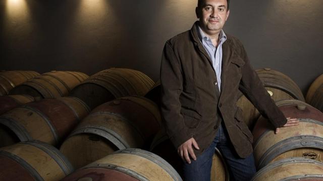 Emilio Valerio, en una de sus bodegas