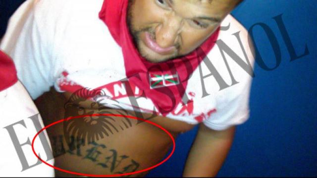 El Prenda, en uno de los vídeos grabados en el portal de Pamplona mientras mantenía relaciones sexuales con la joven.