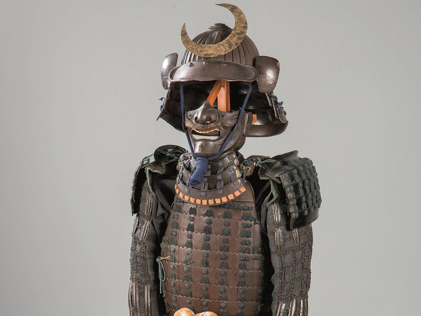 Armadura que se subasta por 20.000 euros.