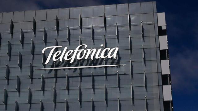 Fachada de Telefónica.