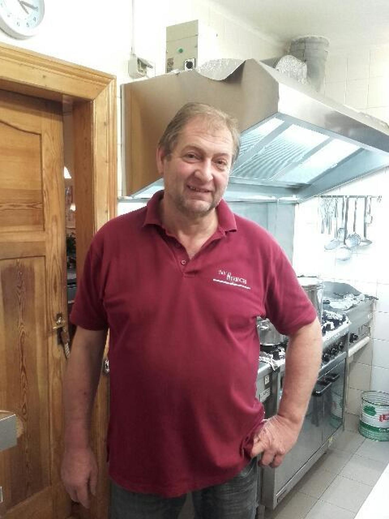 Bernd Weissenborn, primo lejano de Trump, es productor de vino y dueño de un restaurante en Kallstadt.