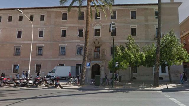 Fachada del Instituto Francisco Cascales de Murcia