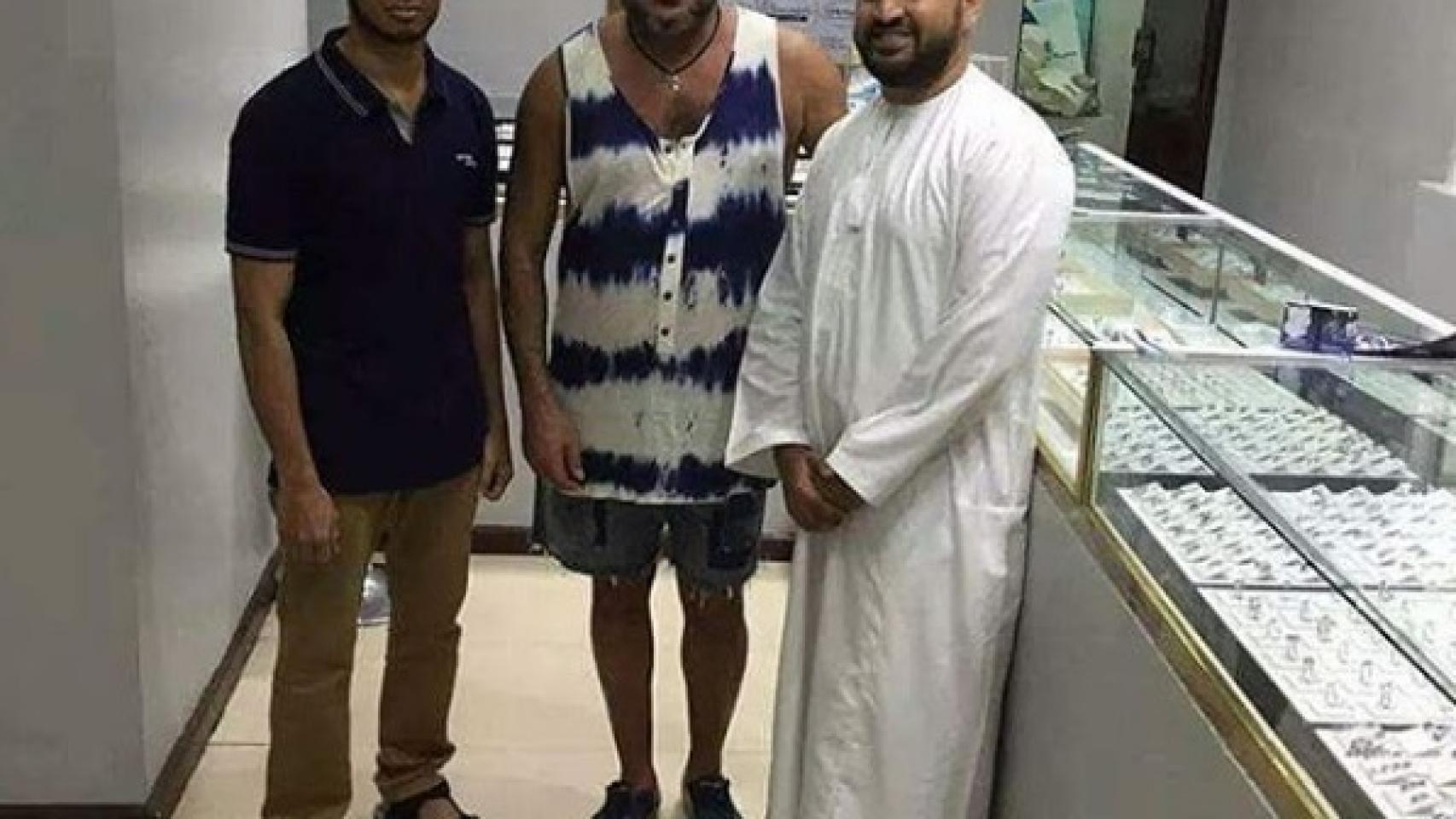 El llamativo estilo del Rey de Marruecos, en imágenes