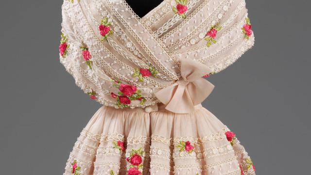 Balenciaga resucita en Londres