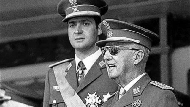 Franco y el rey Juan Carlos.