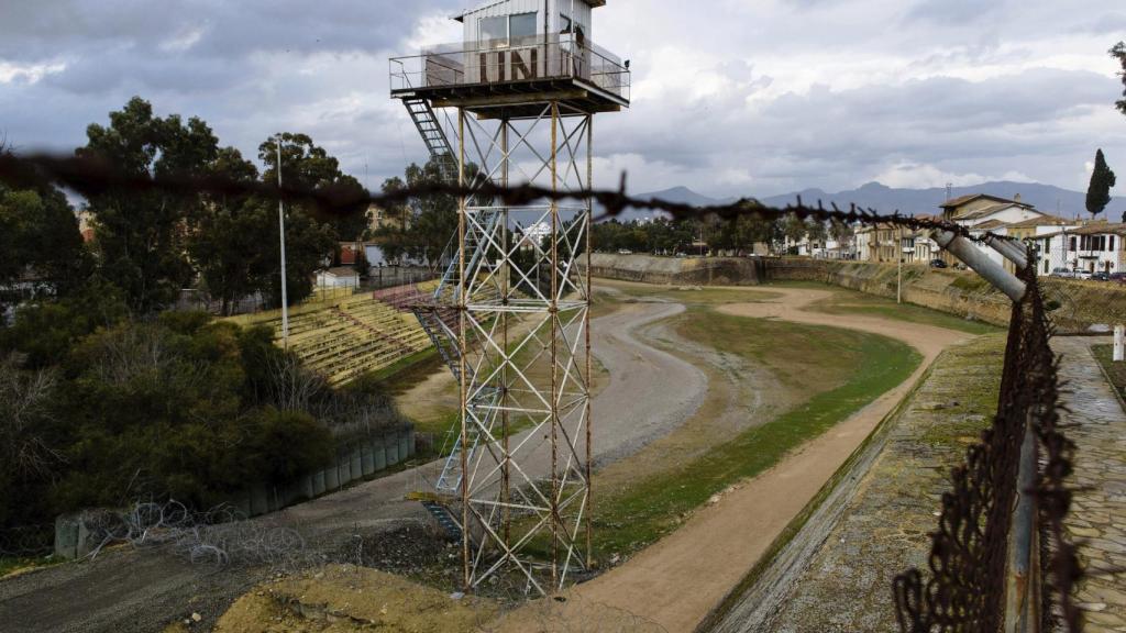 Un puesto de la ONU abandonado en la Línea Verde de Chipre.