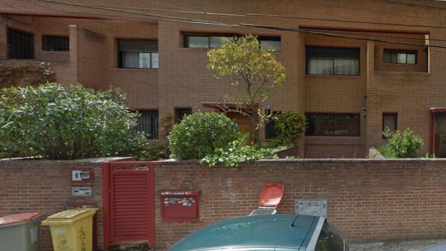 Fachada del chalé alquilado por el CNI en Aravaca.