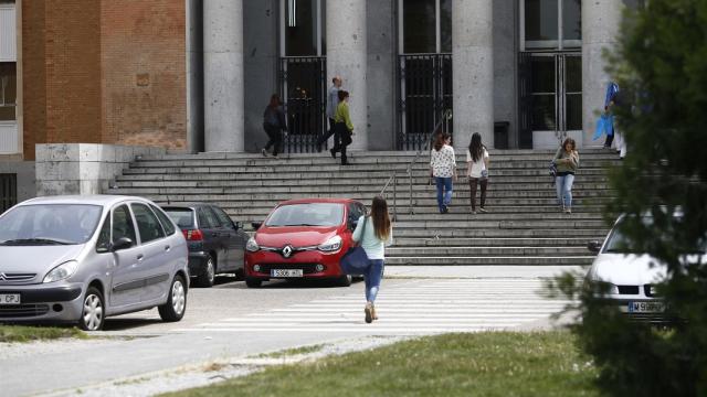 La Complutense abre investigación contra un profesor acusado de acoso sexual