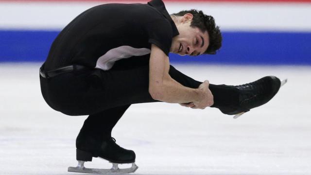Javier Fernández durante el programa libre individual del Europeo.