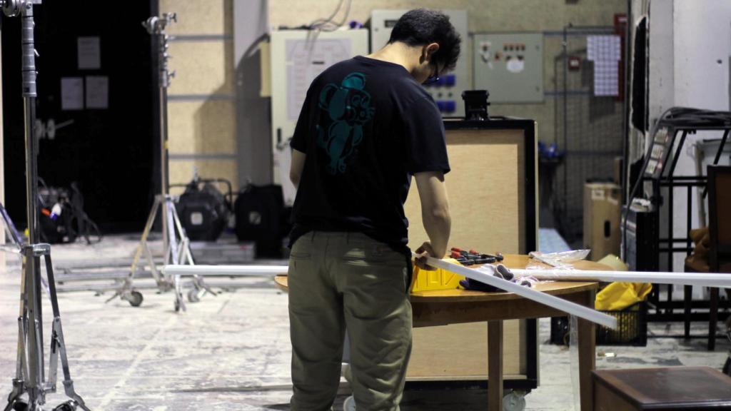 En la ESCAC hasta construyen los decorados que usarán en las prácticas.