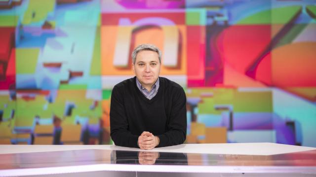 Vallés comenzó su andadura profesional en la Cadena Ser en los 80.