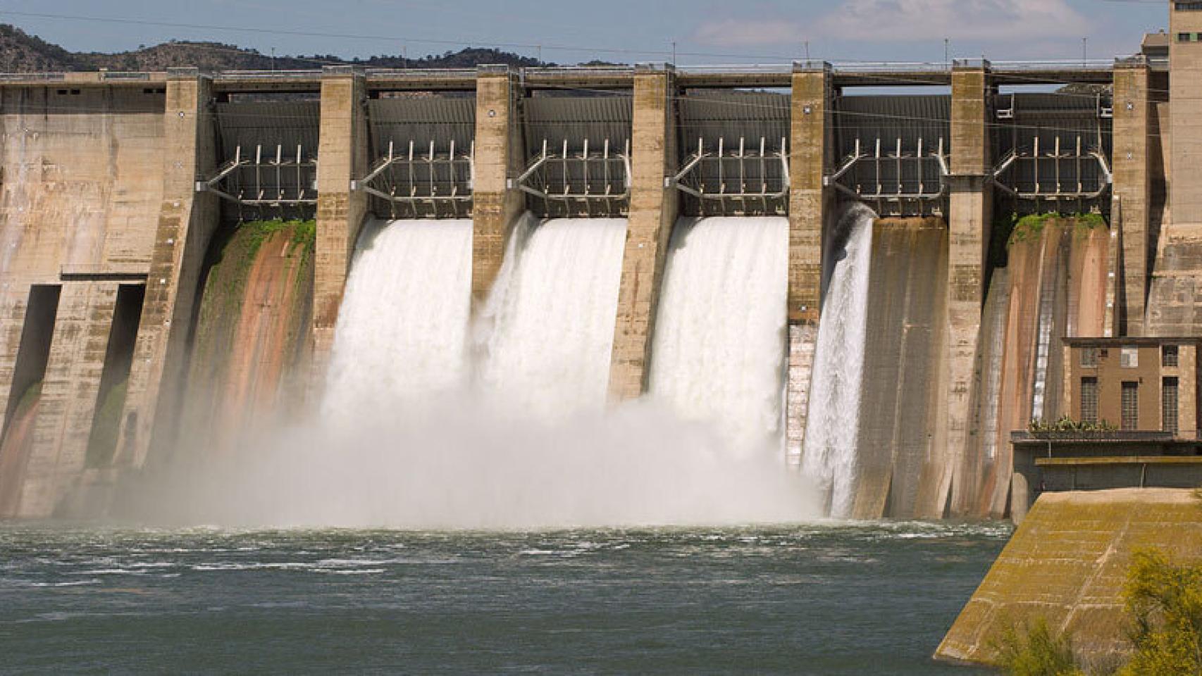Una central hidroeléctrica.