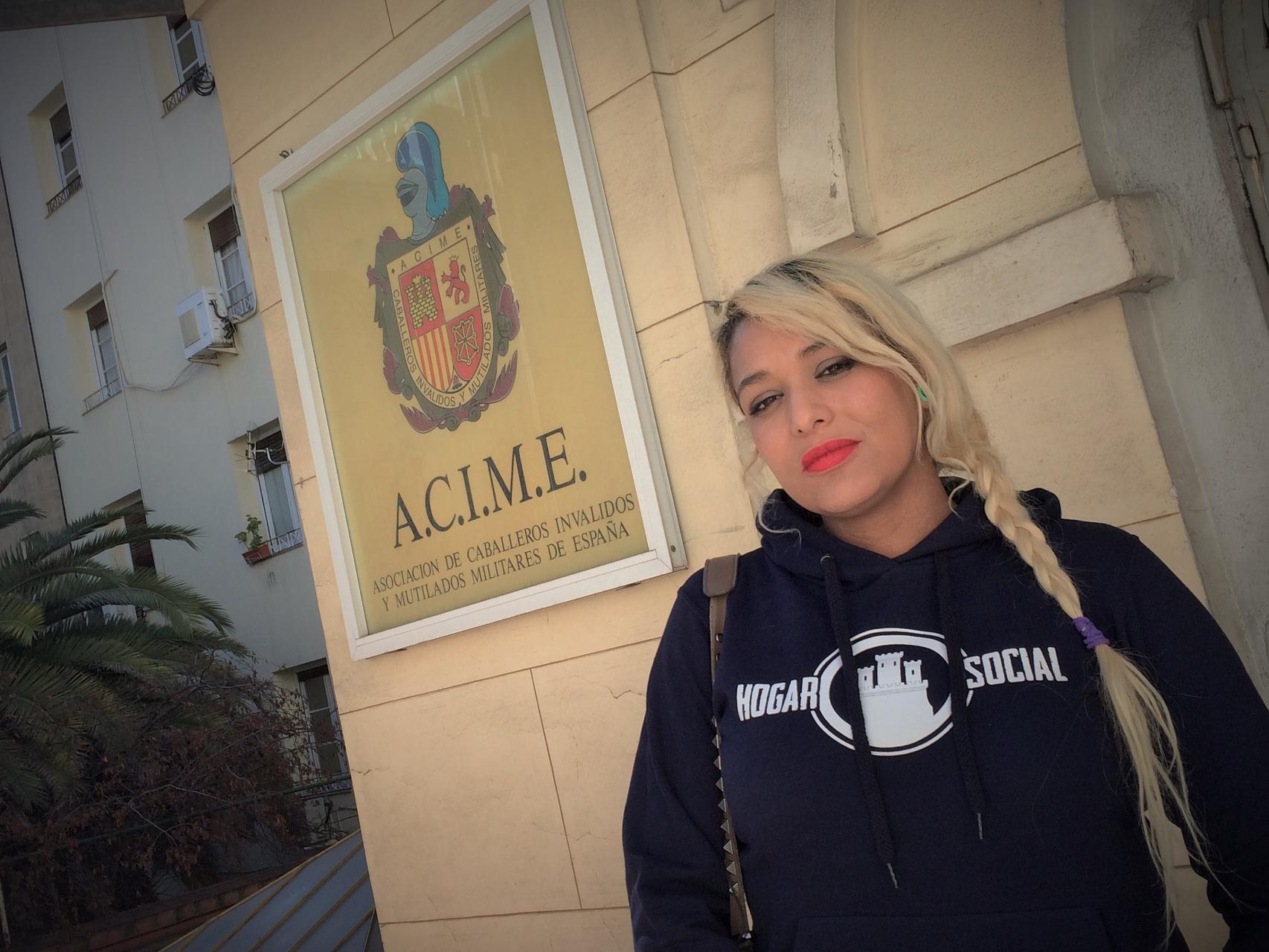 Melisa Rodríguez, portavoz de HSM, en el antiguo palacete de Defensa, donde se reunía la Asociación de Caballeros Inválidos y Mutilados Militares de España.