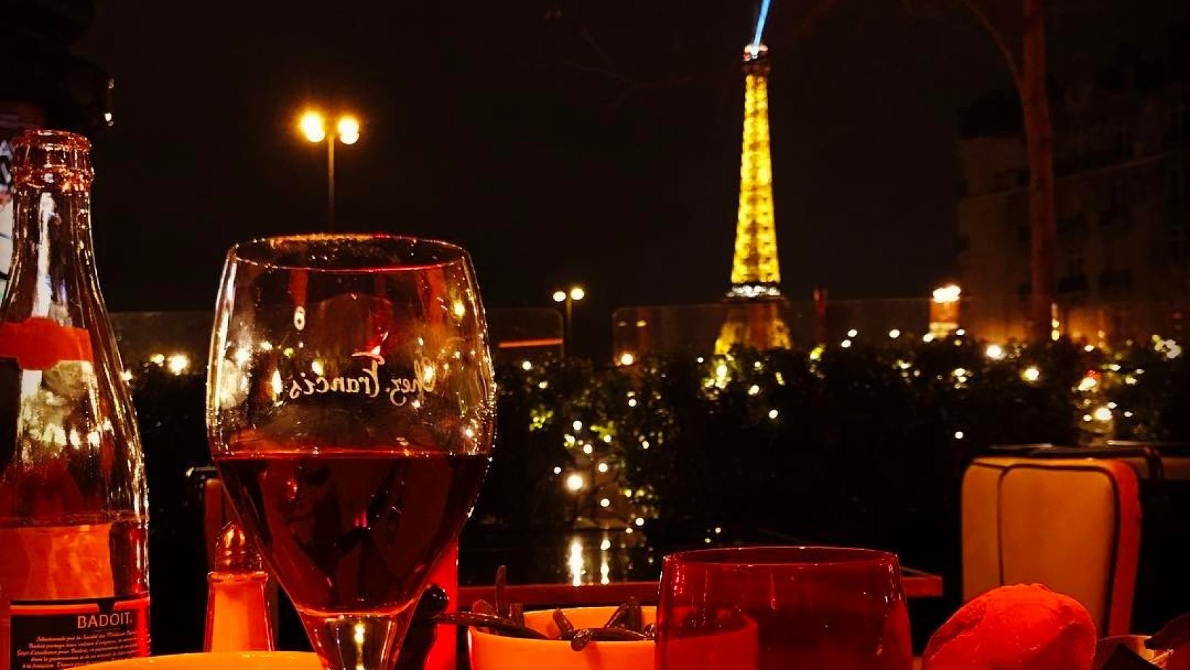 Fotos del día: Ir de fiesta en fiesta, el nuevo trabajo de Paula Echevarría