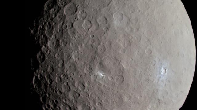 Vista de Ceres en su color original.