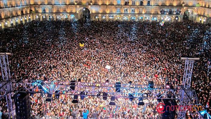 Un concierto en la Plaza Mayor de Salamanca