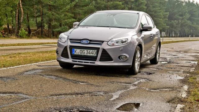 Ford quiere crear una base de datos con los baches del mundo