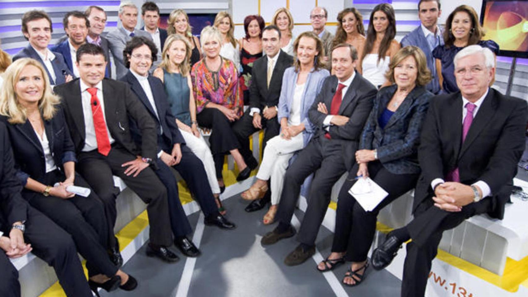 La CNMC advierte, pero no multa, a 13TV por contraprogramar 10 veces