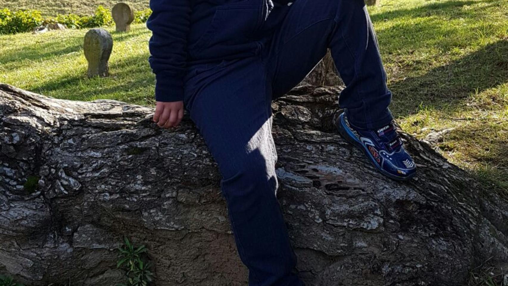 Santiago Alvarado vive en Lumbier (Navarra).