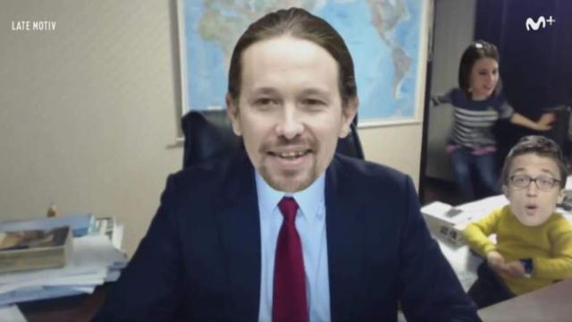 Pablo Iglesias en la parodia española del vídeo viral del profesor en la BBC que firma United Unknow.