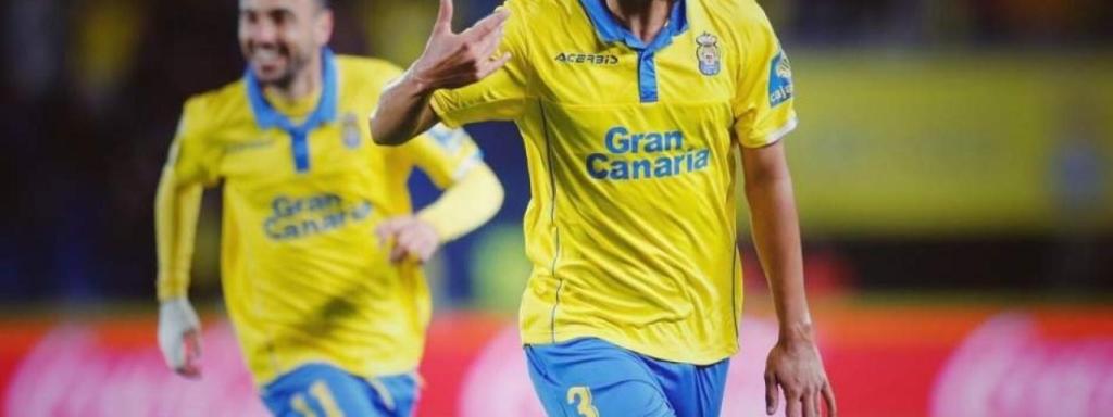 Lemos celebra un gol con Las Palmas.