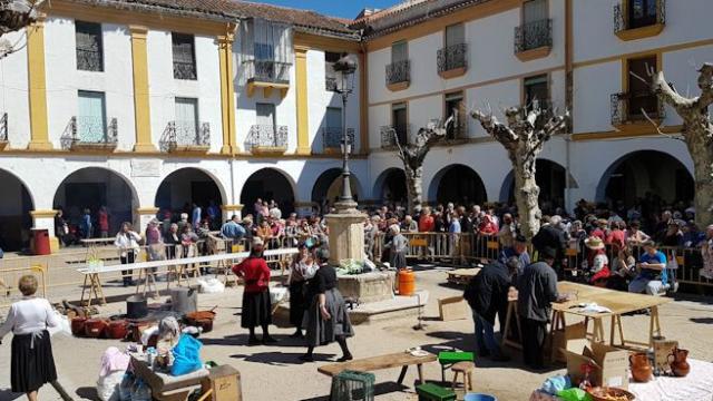 Feria de Botijeros en la Plaza del Buen Alcalde de Ciudad Rodrigo