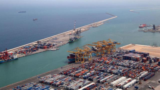 Vista aérea del puerto de Barcelona.