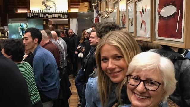 Gwyneth Paltrow en Barcelona con su madre española.