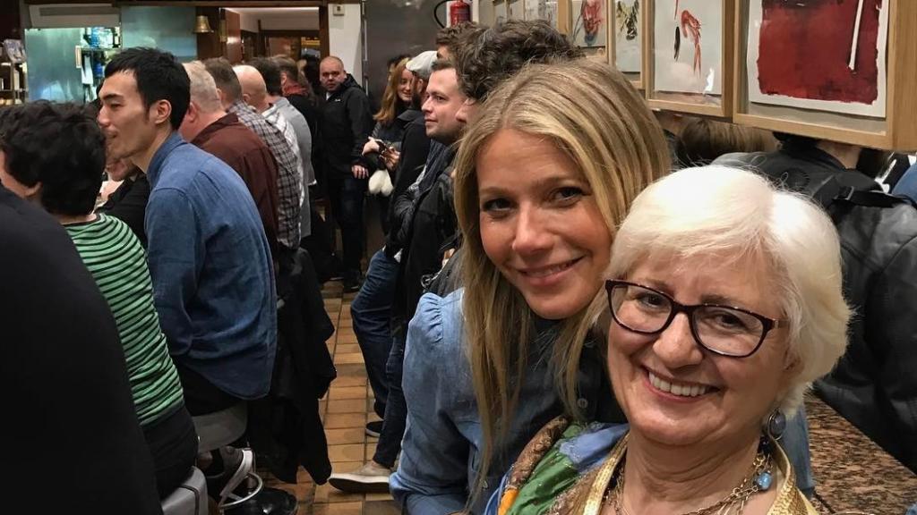 Gwyneth Paltrow en Barcelona con su madre española.