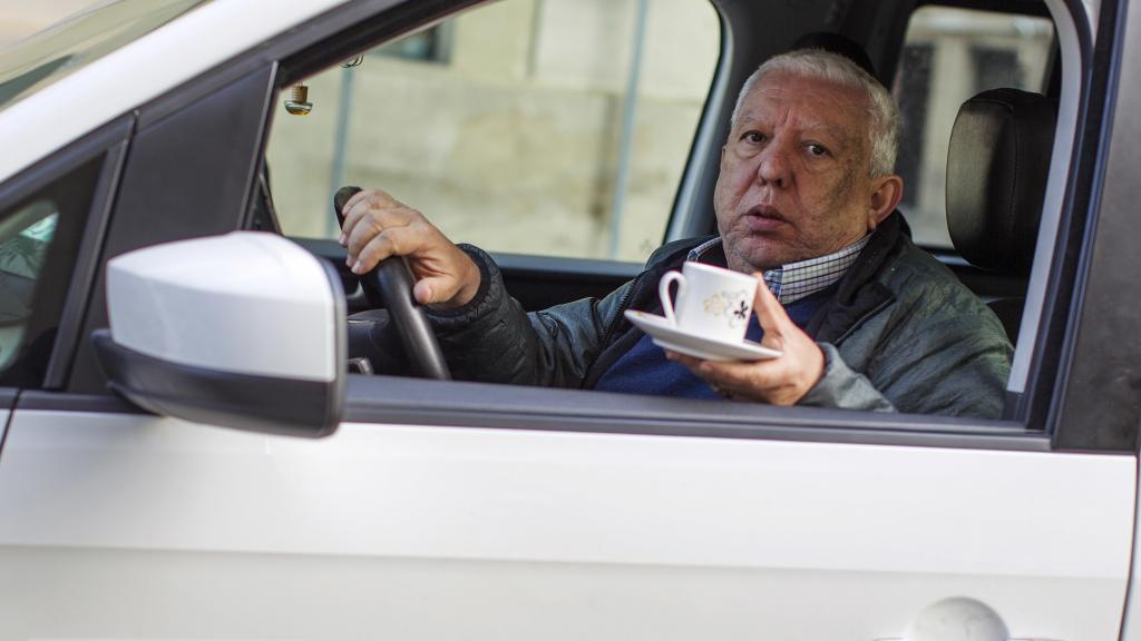 Jesús Cerdán, que preguntó a ZP cuánto valía un café es ahora taxista en Pamplona