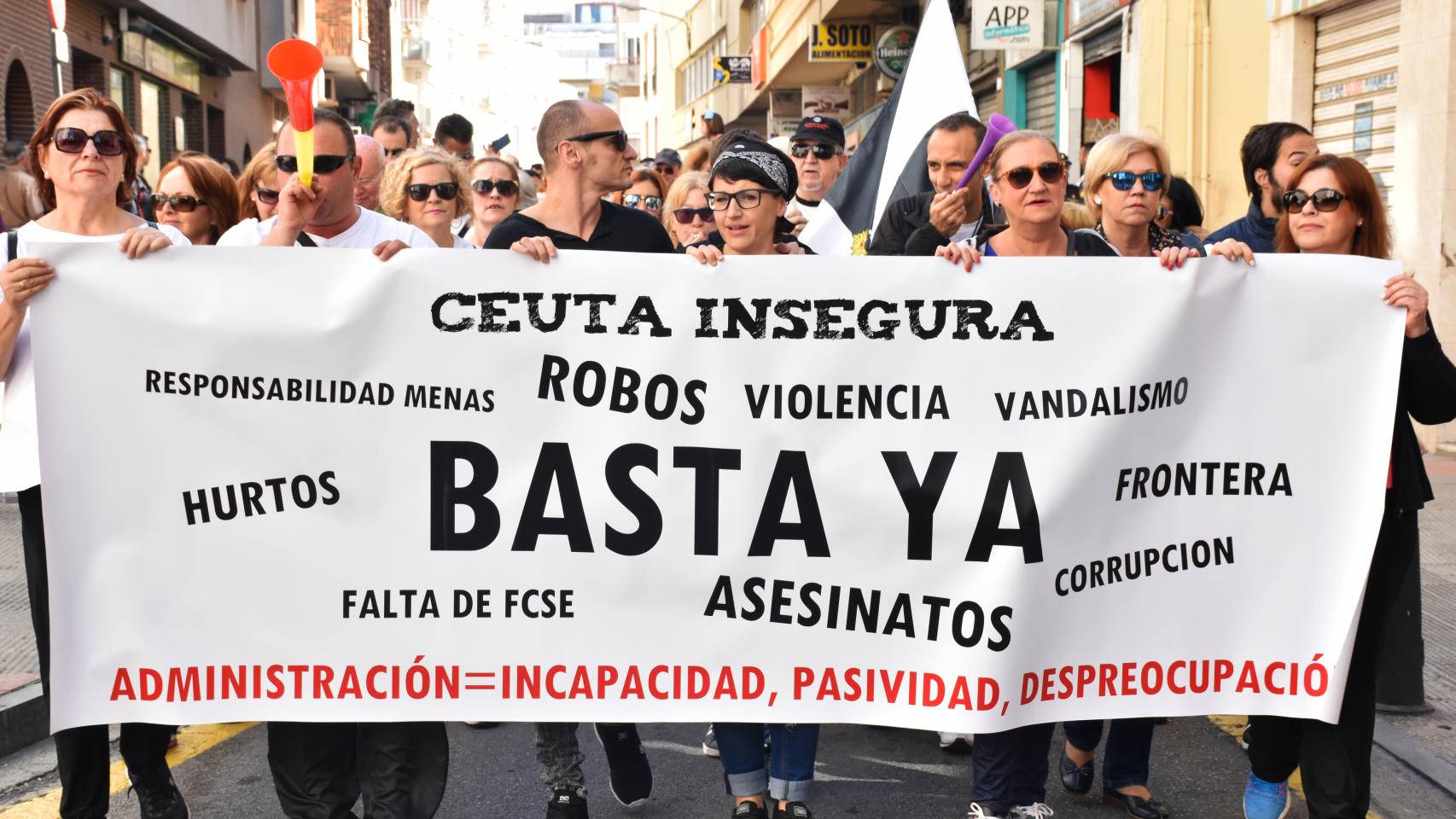 Cacerolada en Ceuta