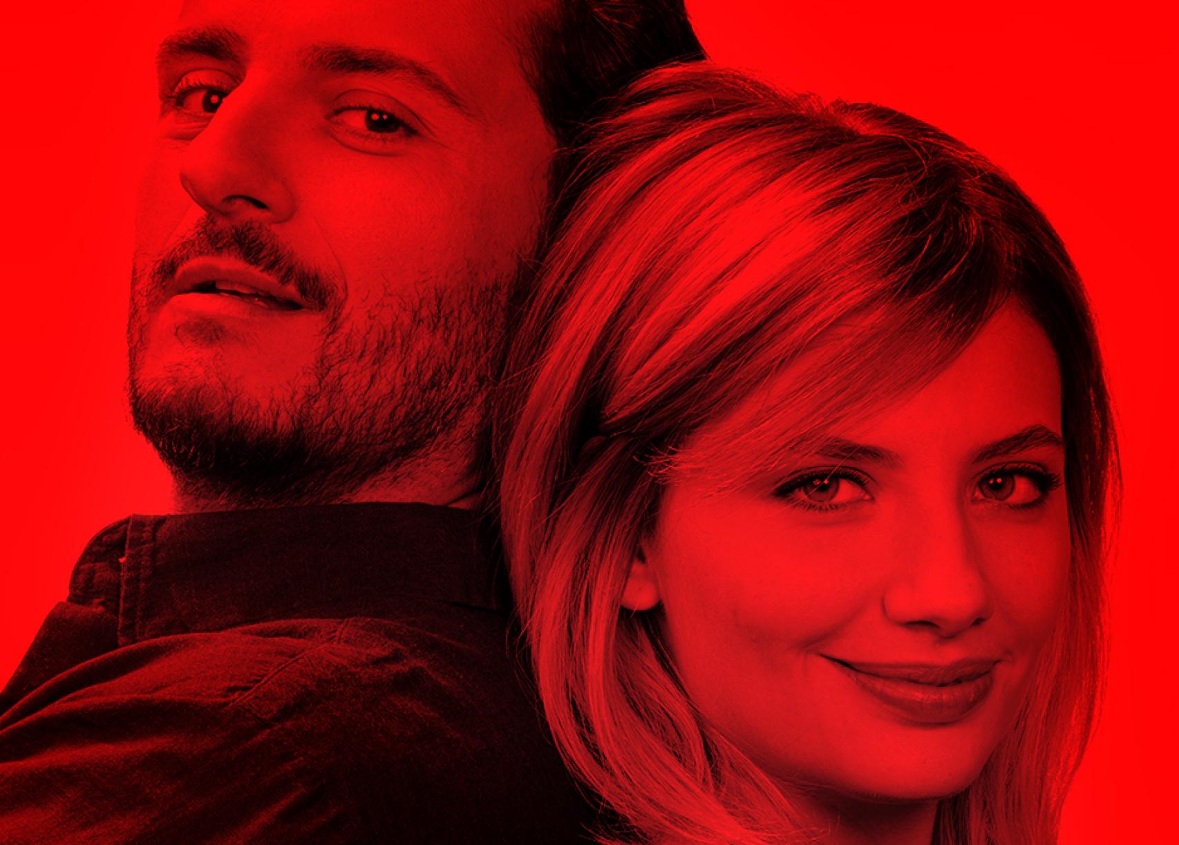 Asier Etxeandía y Miriam Giovanelli protagonizan El pelotari y la fallera.