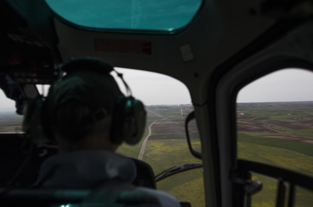 Vista de una carretera nacional desde uno de los helicópteros de la dirección general de tráfico.
