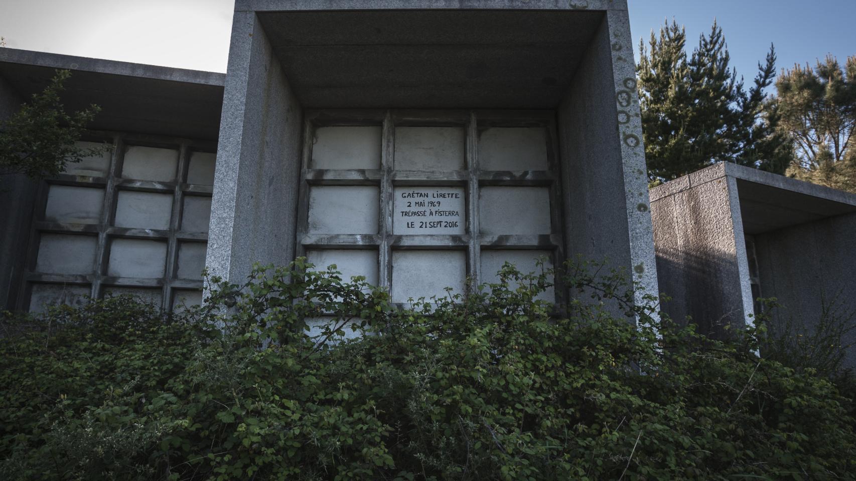 El único inquilino que el cementerio ha tenido ha sido un peregrino que se instaló en él durante unos meses, en 2011 / Mónica Ferreirós