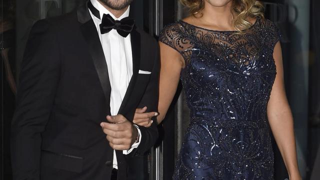 David Bisbal y su novia firmaban los papeles este martes por la mañana.