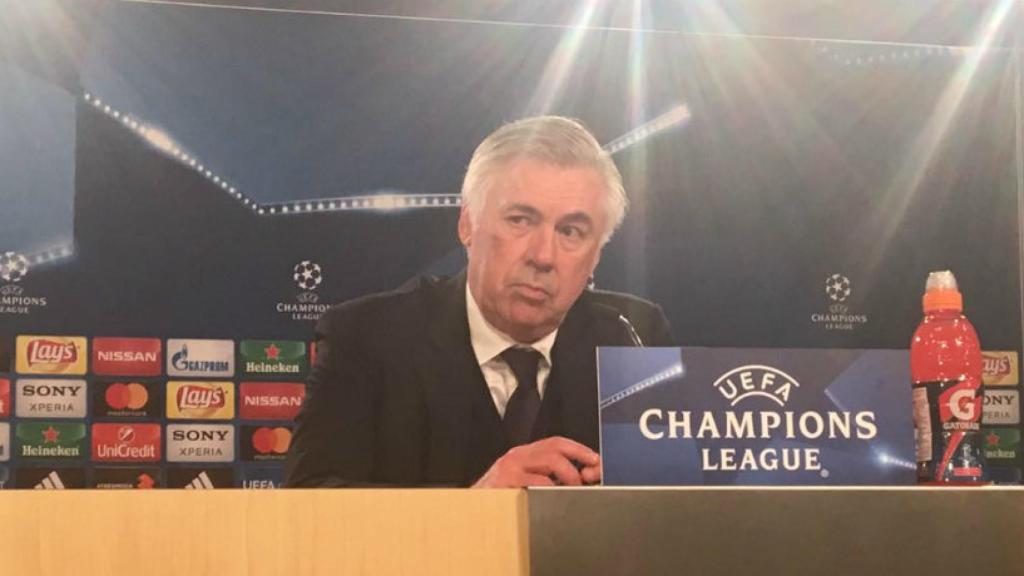 Ancelotti, en rueda de prensa. Twitter (@FCBayern)