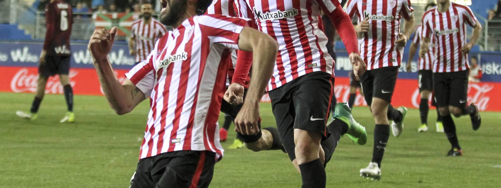 El Athletic celebra un gol.
