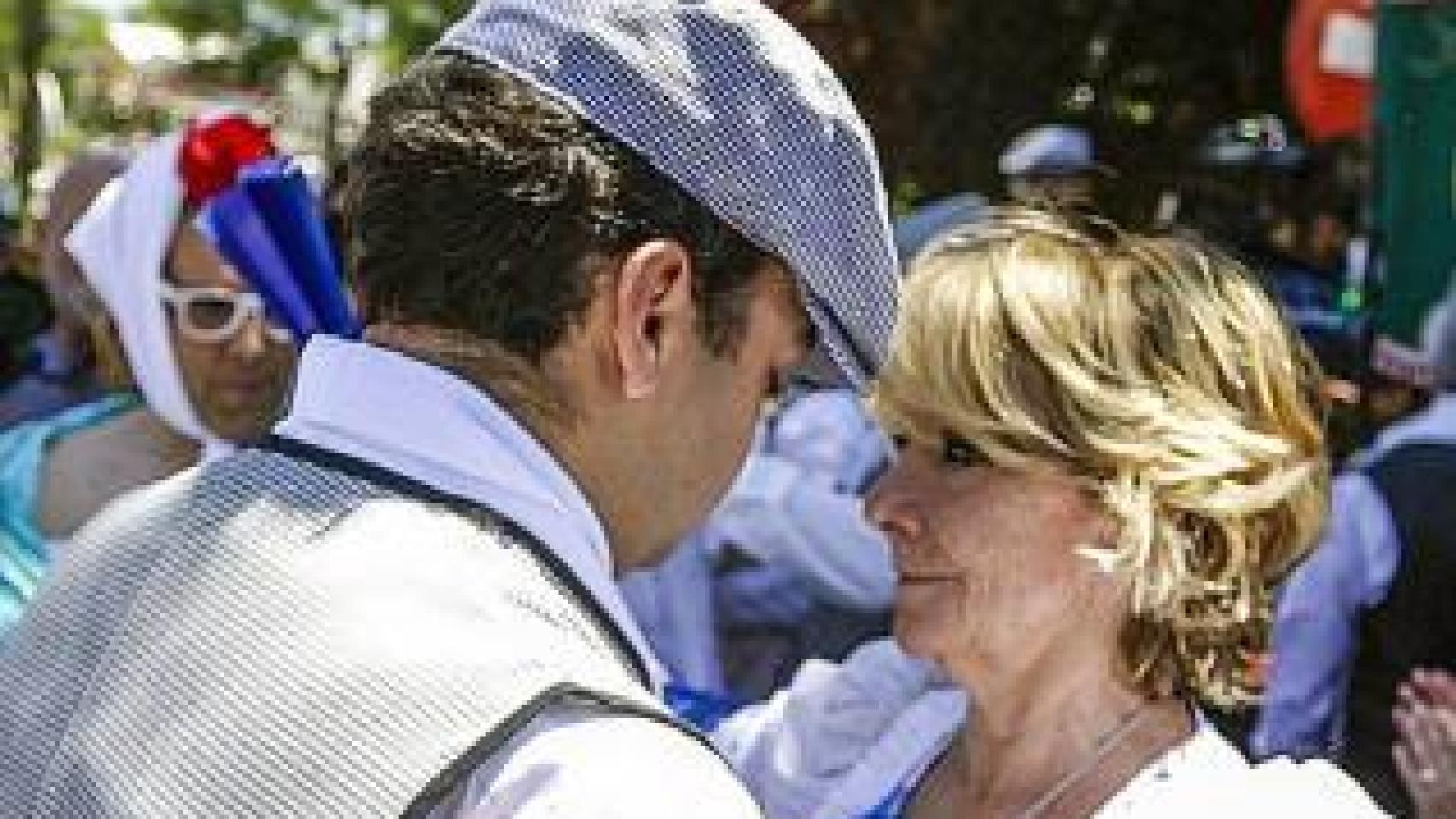 Esperanza Aguirre disfruta del la fiesta madrileña