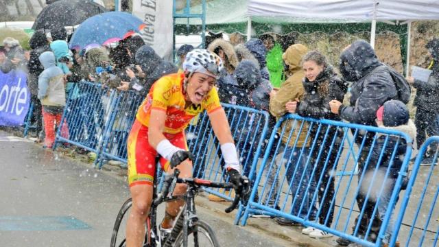 Fernando Barceló, durante la ascensión a El Acebo.
