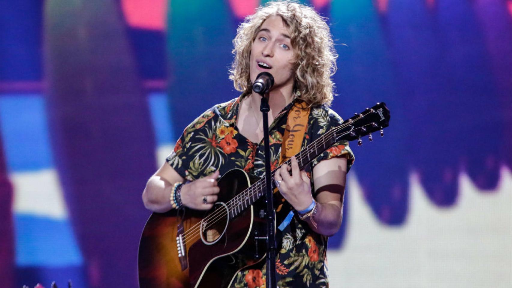 Manel Navarro mejora su complicidad en el segundo ensayo en Eurovisión