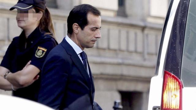 Salvador Victoria, saliendo de declarar en la Audiencia Nacional por la operación Púnica