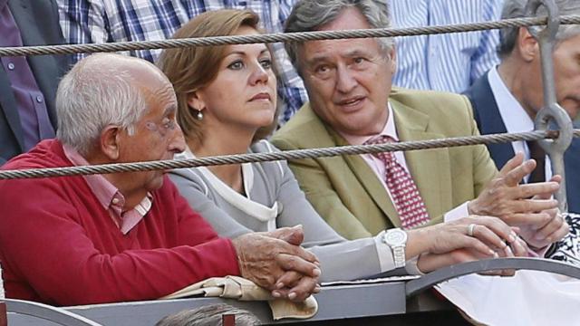 María Dolores de Cospedal y su marido, Ignacio López del Hierro, en una imagen de archivo.