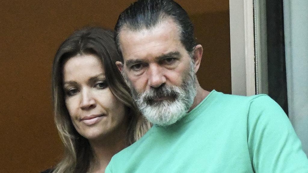 Antonio Banderas con Nicole Kimpel en Málaga.