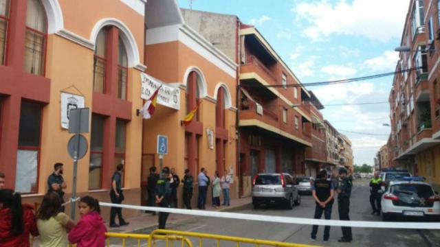 El Hogar del Jubilado de Caudete, donde fue asesinada la víctima. Foto: CMM.