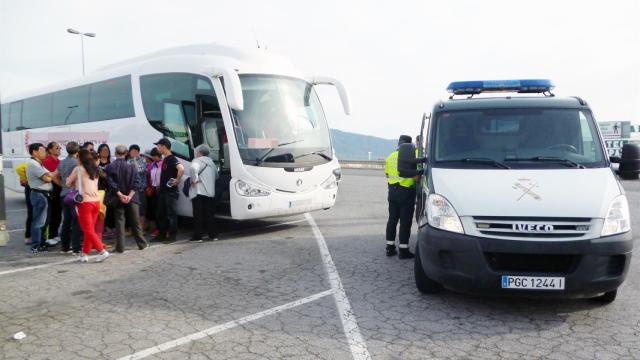 Detenido el conductor de un autobús con 40 pasajeros que sextuplicaba la tasa de alcohol
