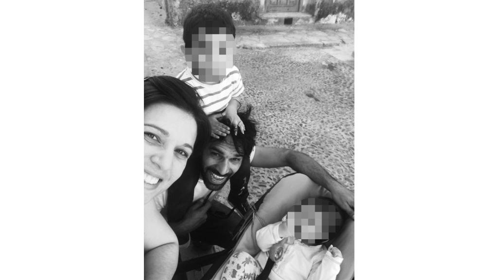 Beatriz Talegón junto a su familia.