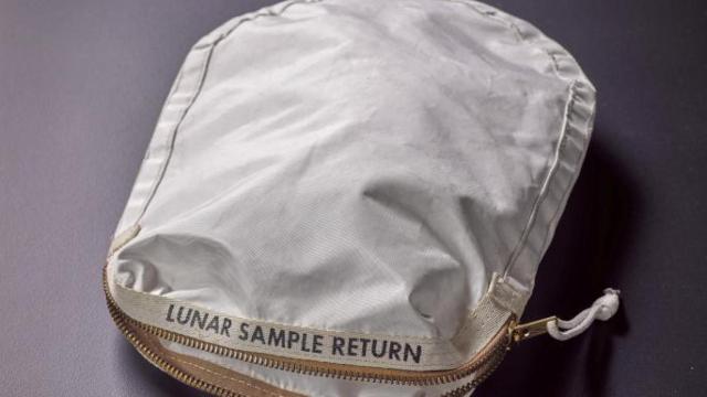La bolsa que estuvo en la luna.