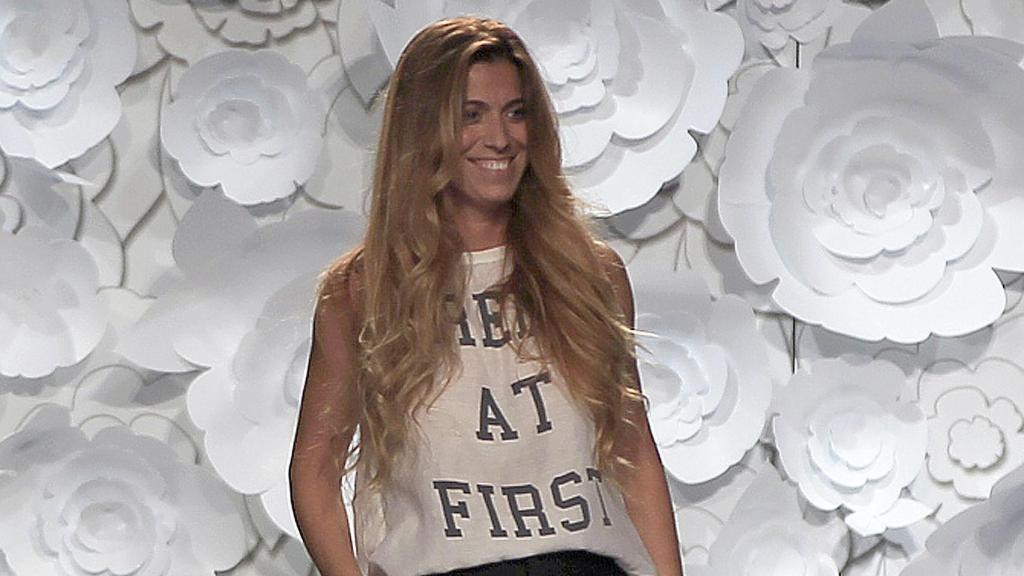 Juana Martín posa sonriente en un photocall.